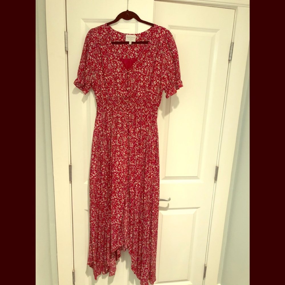 Hayden LA midi dress w handkerchief hem